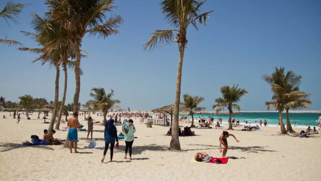 Beaches and Activities at Al Mamzar Beach Park