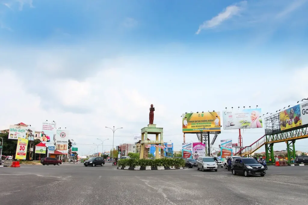 Where-Is-Al-Khawaneej-Last-Exit-Located and timing