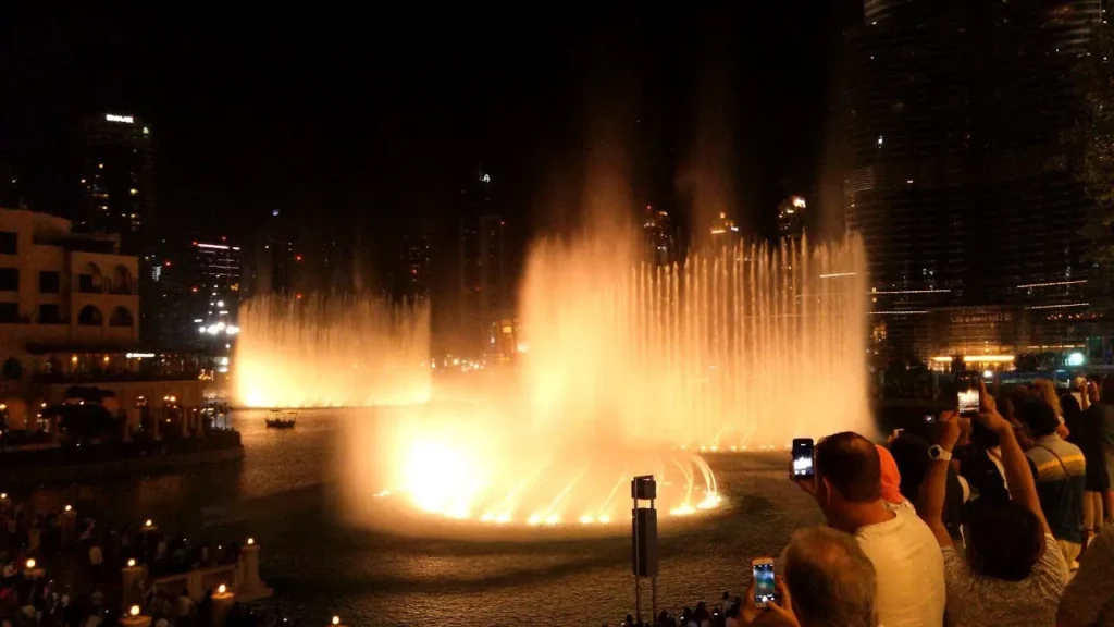 Dubai Fountain Closed