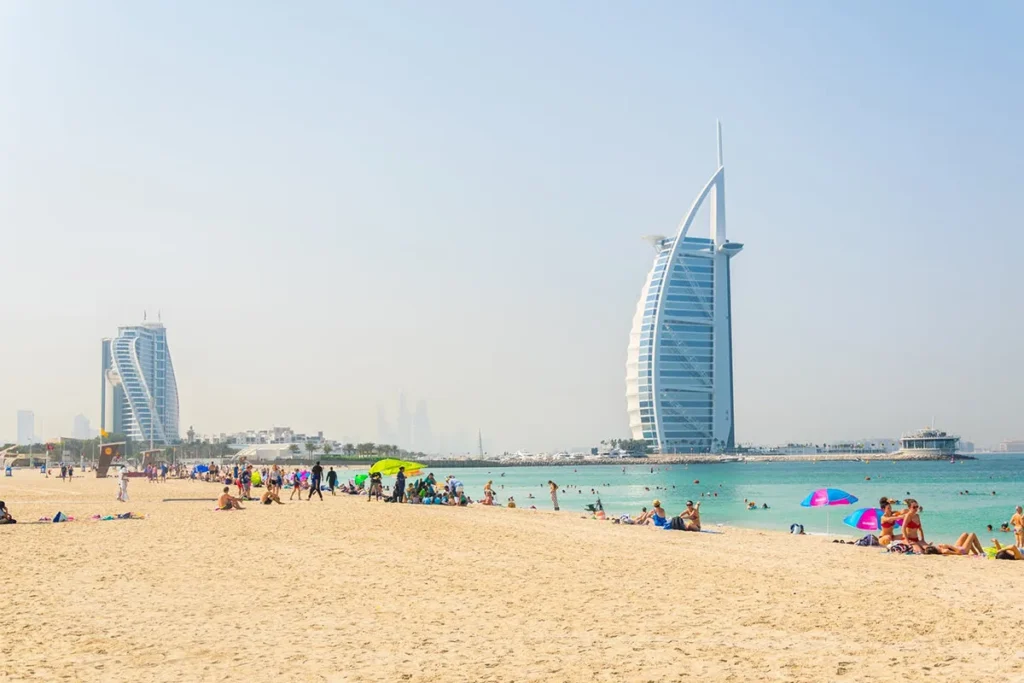 Jumeirah-Public-Beach-Facilities-You-Will-Find-Here