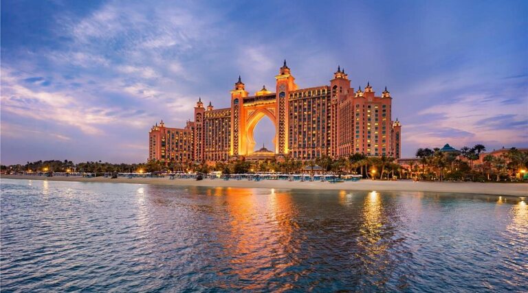 Atlantis Beach Dubai