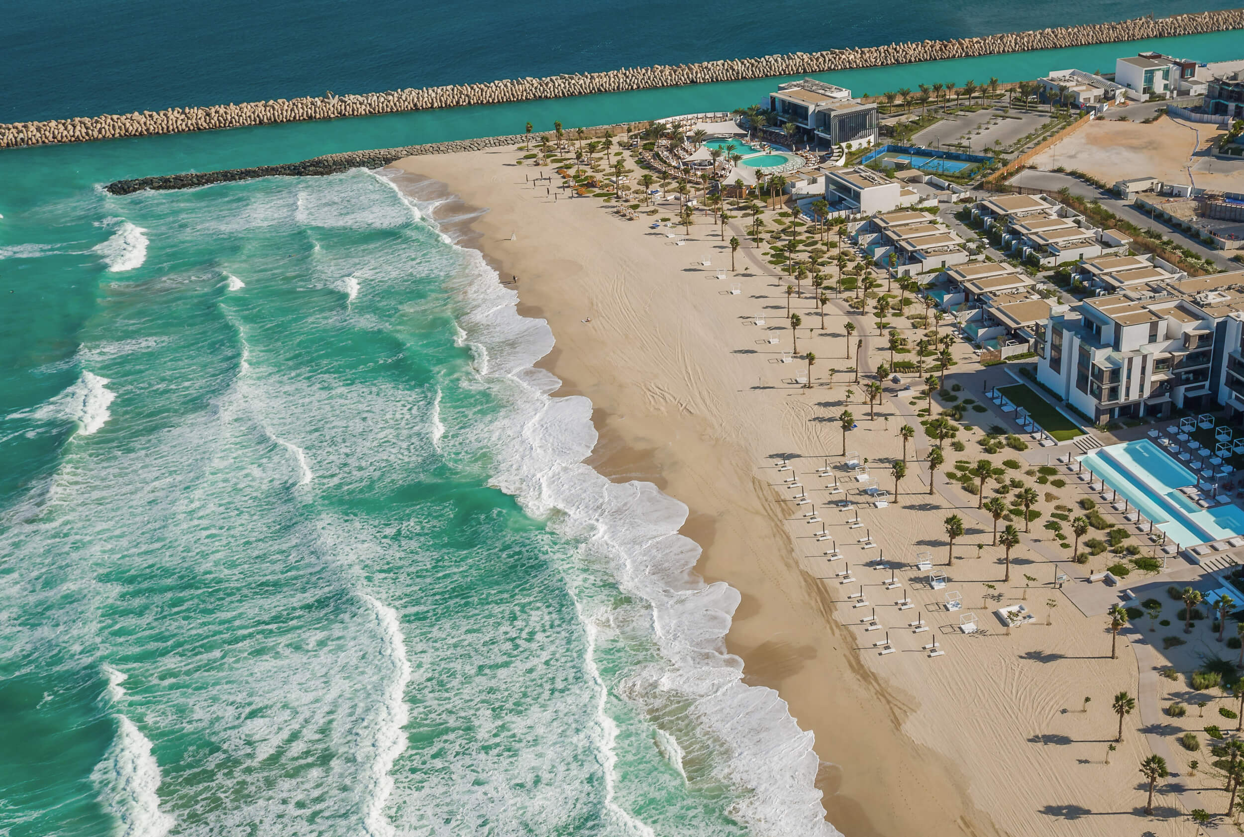 Nikki Beach Dubai: Entry, Prices & What to Expect