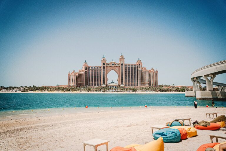 Best Time to Visit Dubai Beaches
